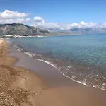 Timpi Russi Coastal Home Vakantiehuis