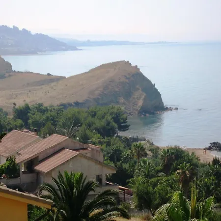 Timpi Russi Coastal Home *