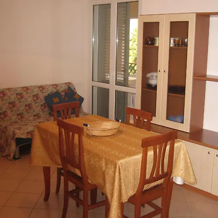 Timpi Russi Coastal Home