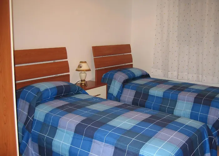 Feriehus Timpi Russi Coastal Home *